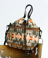 【PENDLETON® × KiU LIMITED ITEM】パデッドポケッタフルミニバッグ K481