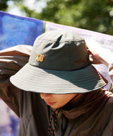 エアメッシュパネルロゴハット