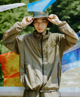 キウエアライトフーディー