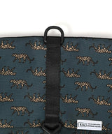 KiU Hanging pouch K462