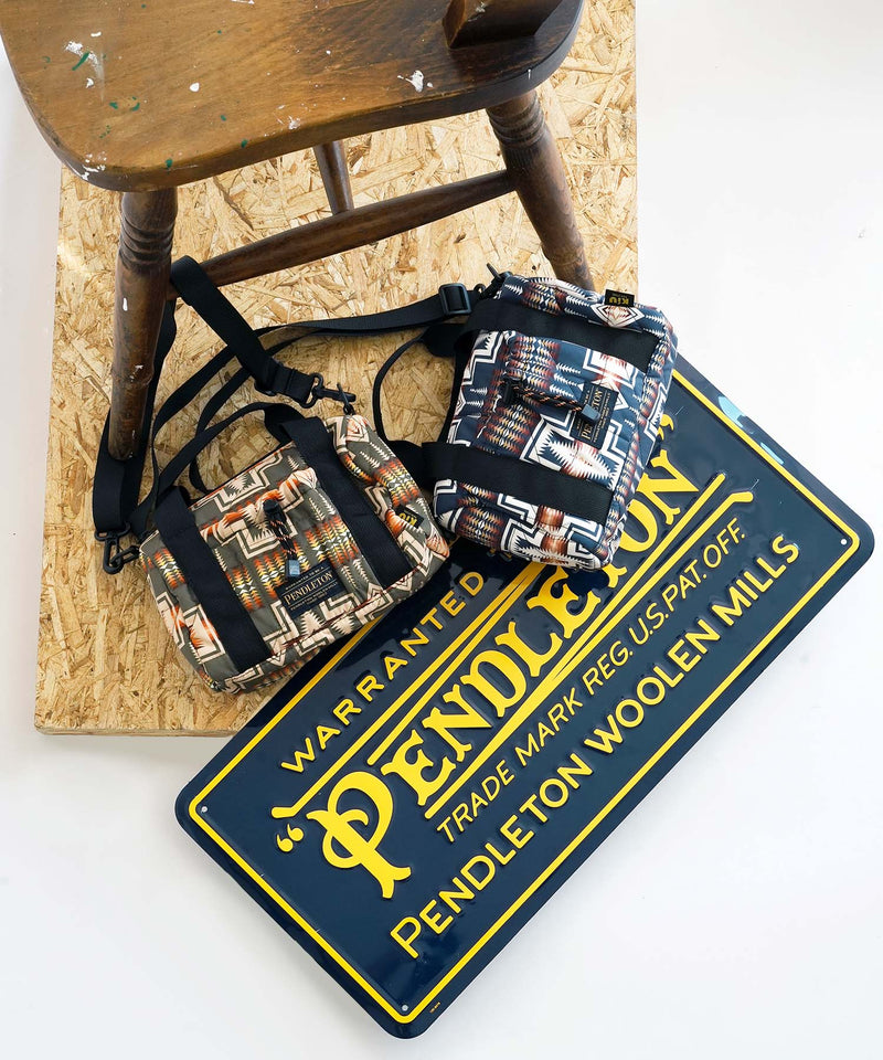 【PENDLETON® × KiU LIMITED ITEM】スクエアパデッドミニボストンバッグ K483