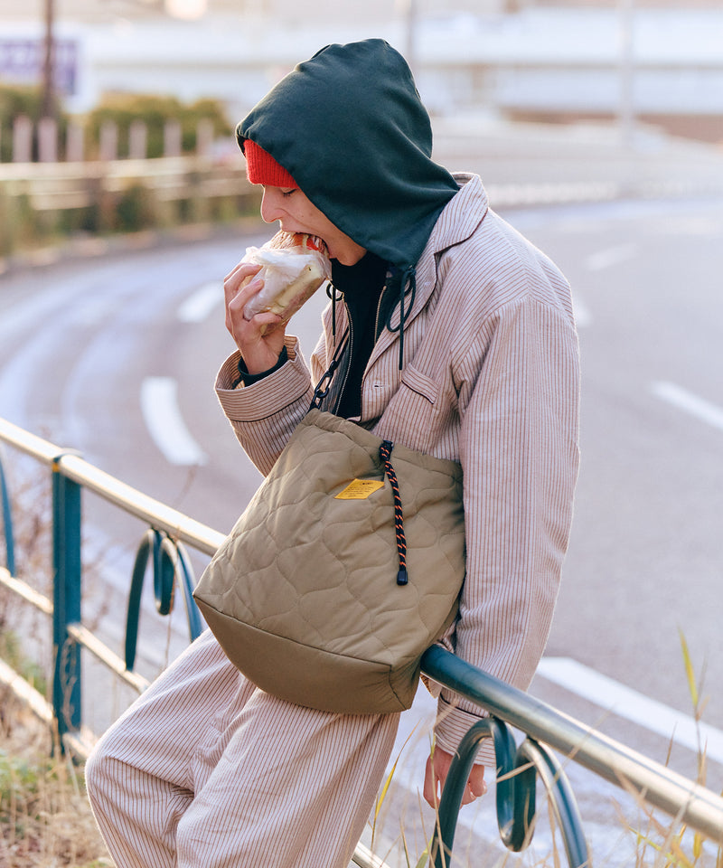 Padded drawstring tote bag S001