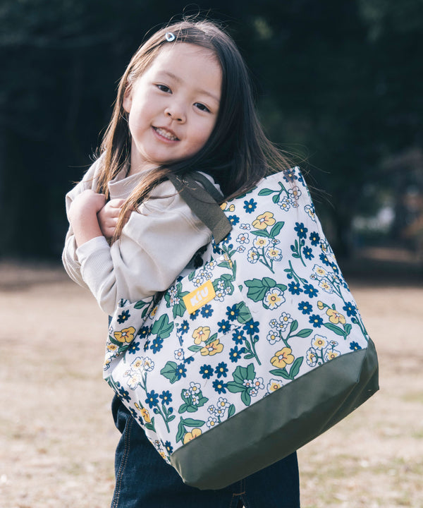 キッズレインポンチョ・バッグ / KIDS COLLECTION – KiU公式