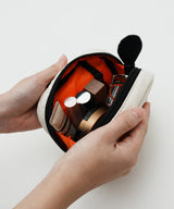 パデッドスクエアポーチ K480