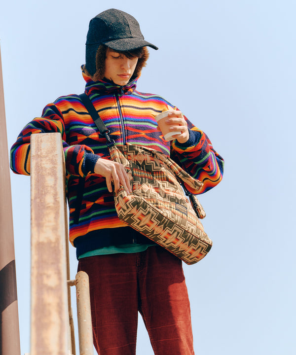 【予約販売】【PENDLETON® × KiU LMITIED ITEM】スクエアパデッドマルチパーパストートバッグ K484