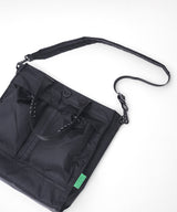 クッションショルダー付き