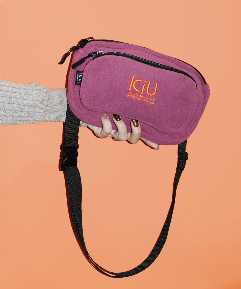 フリースミニショルダーバッグ K490 – KiU公式オンラインショップ
