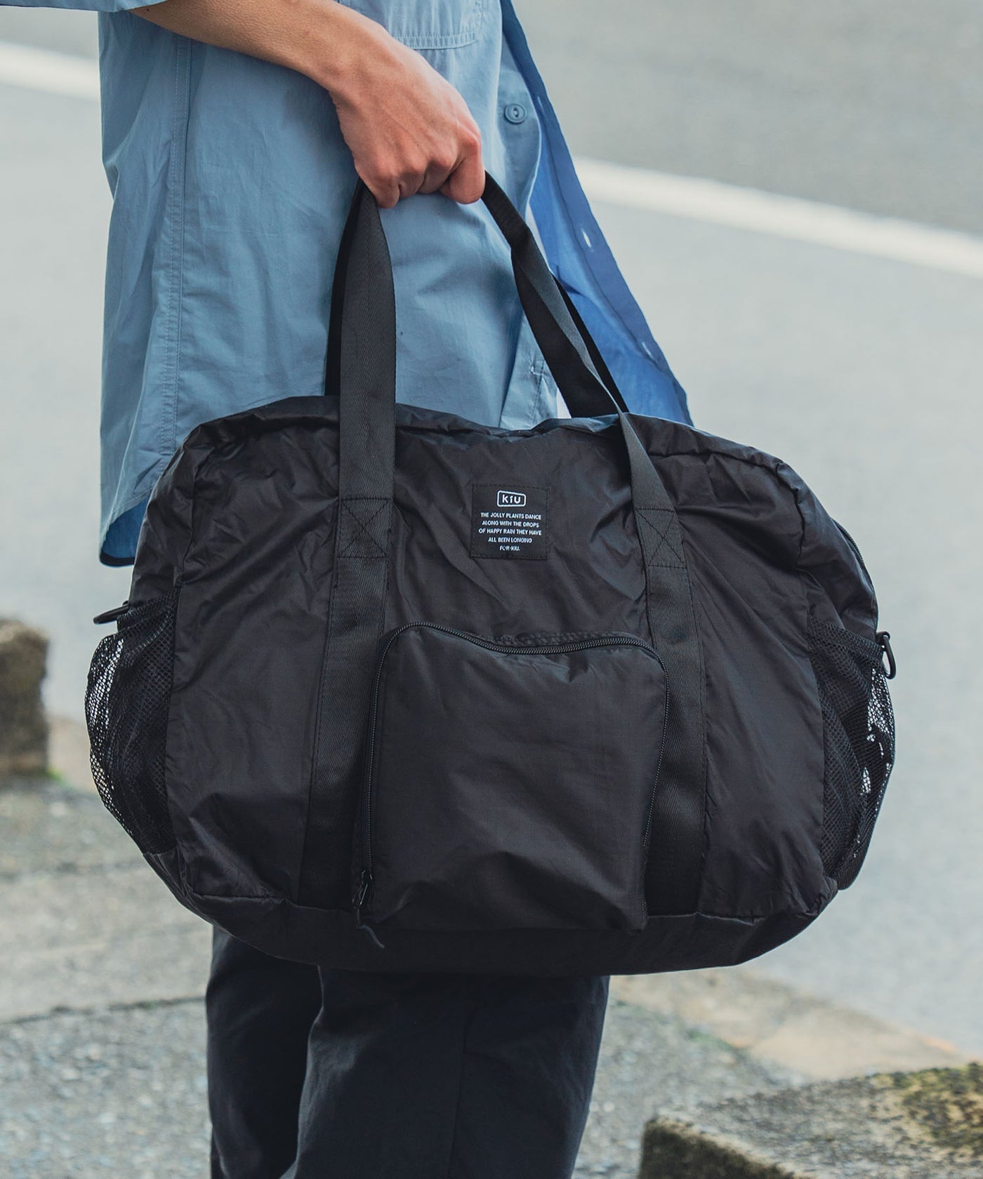 パッカブルトラベリングバッグ K107 – KiU公式オンラインショップ