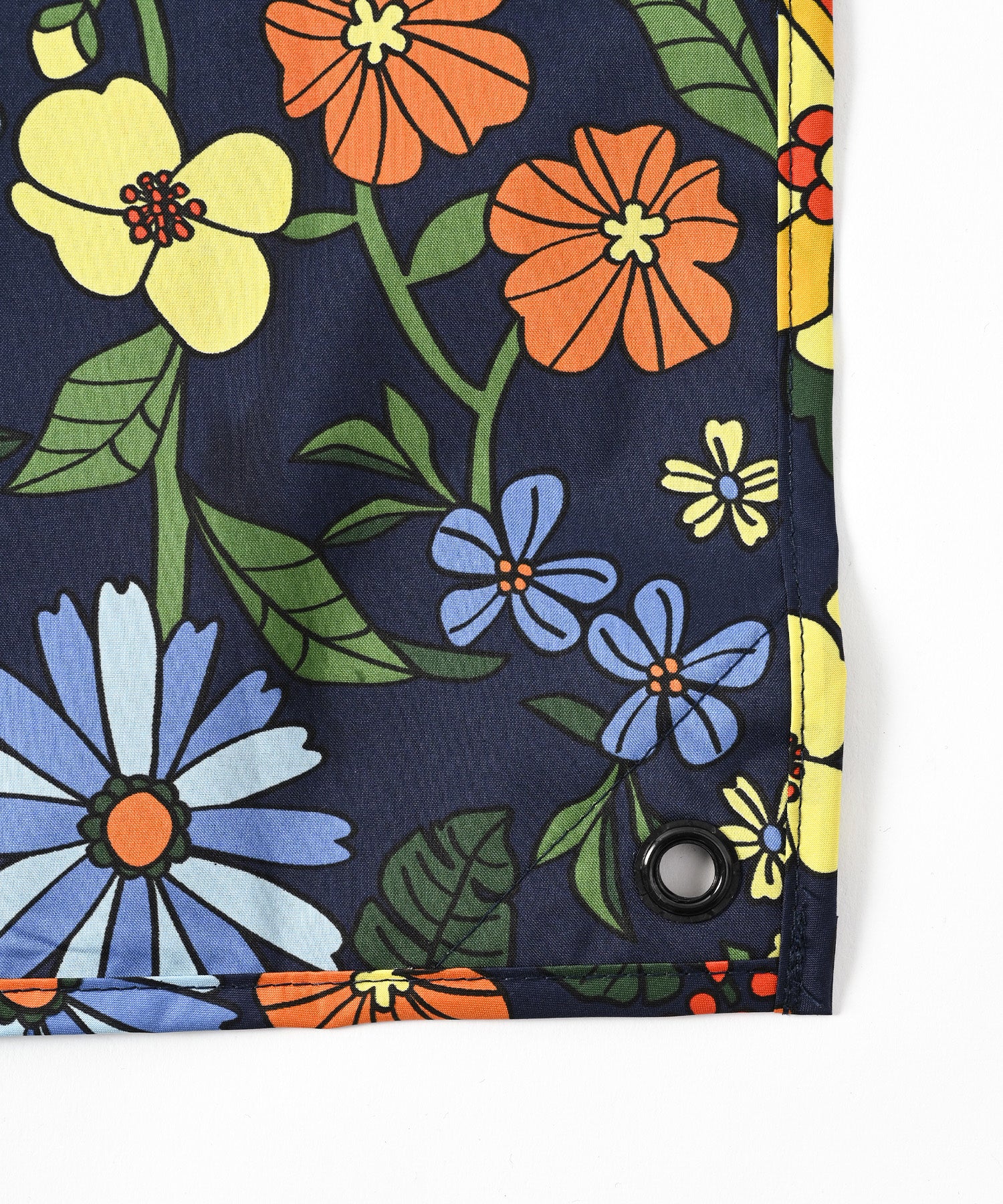 ポータブルユーティリティシート k379 – KiU公式オンラインショップ