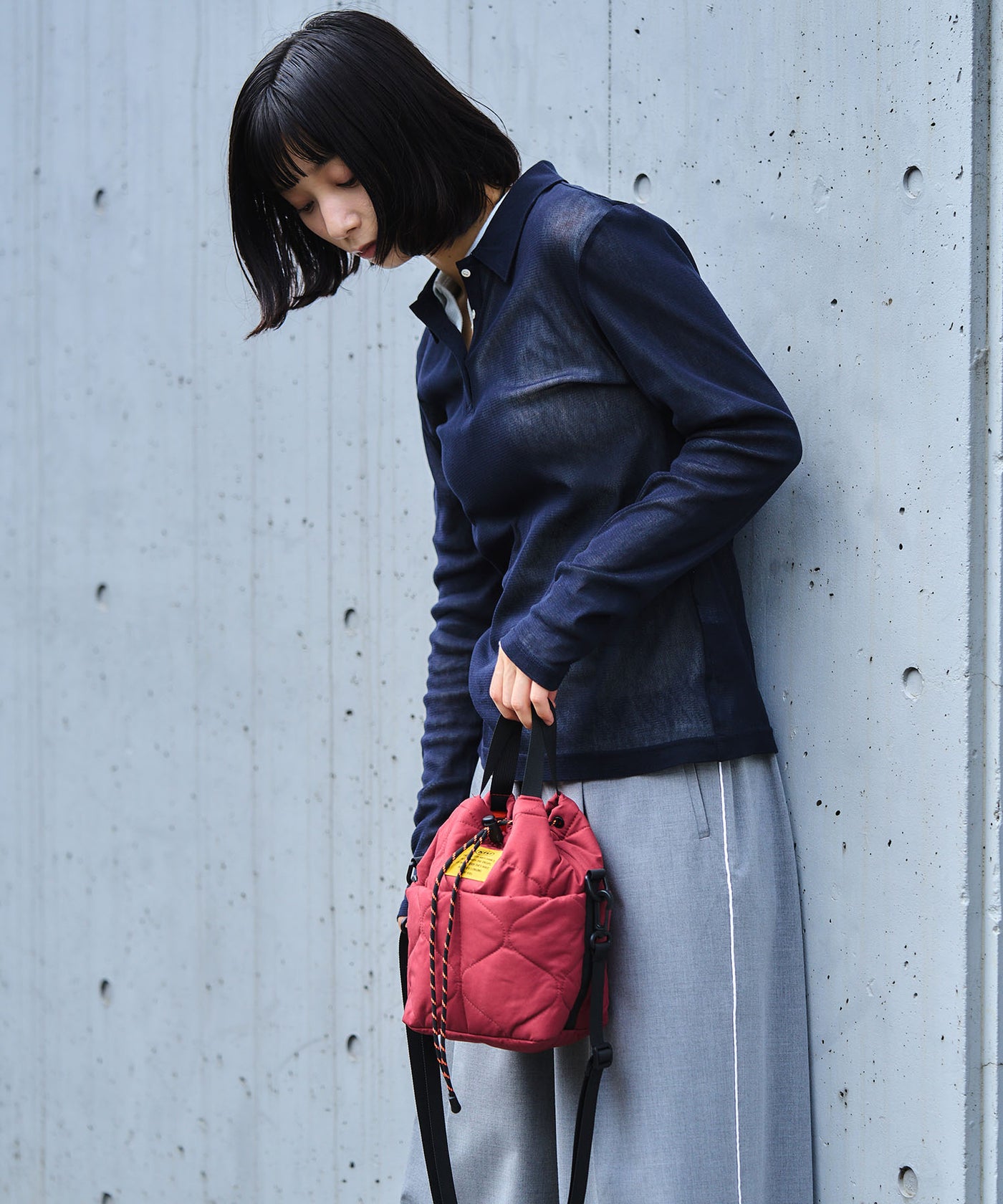 TXT ミニバッグ パデッドポケッタフルミニバッグ K384 – KiU公式オンラインショップ