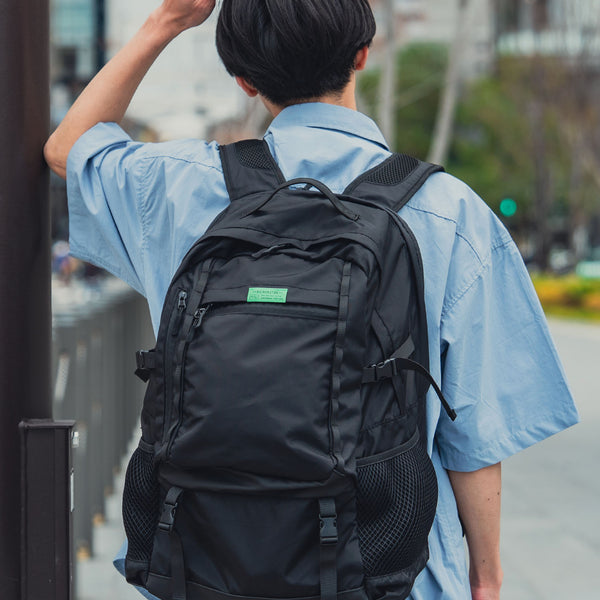 通勤・通学 – KiU公式オンラインショップ