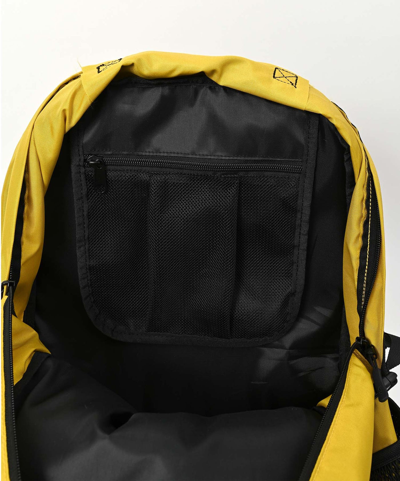 KiUバックパック　K448 黒 37L リュック キウLCパックパック K448 – KiU公式オンラインショップ