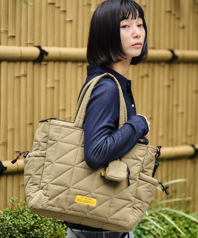 Square padded multi-purpose tote bag S003