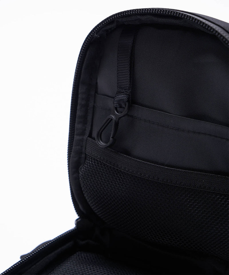 テックショルダーポーチ K521 – KiU公式オンラインショップ