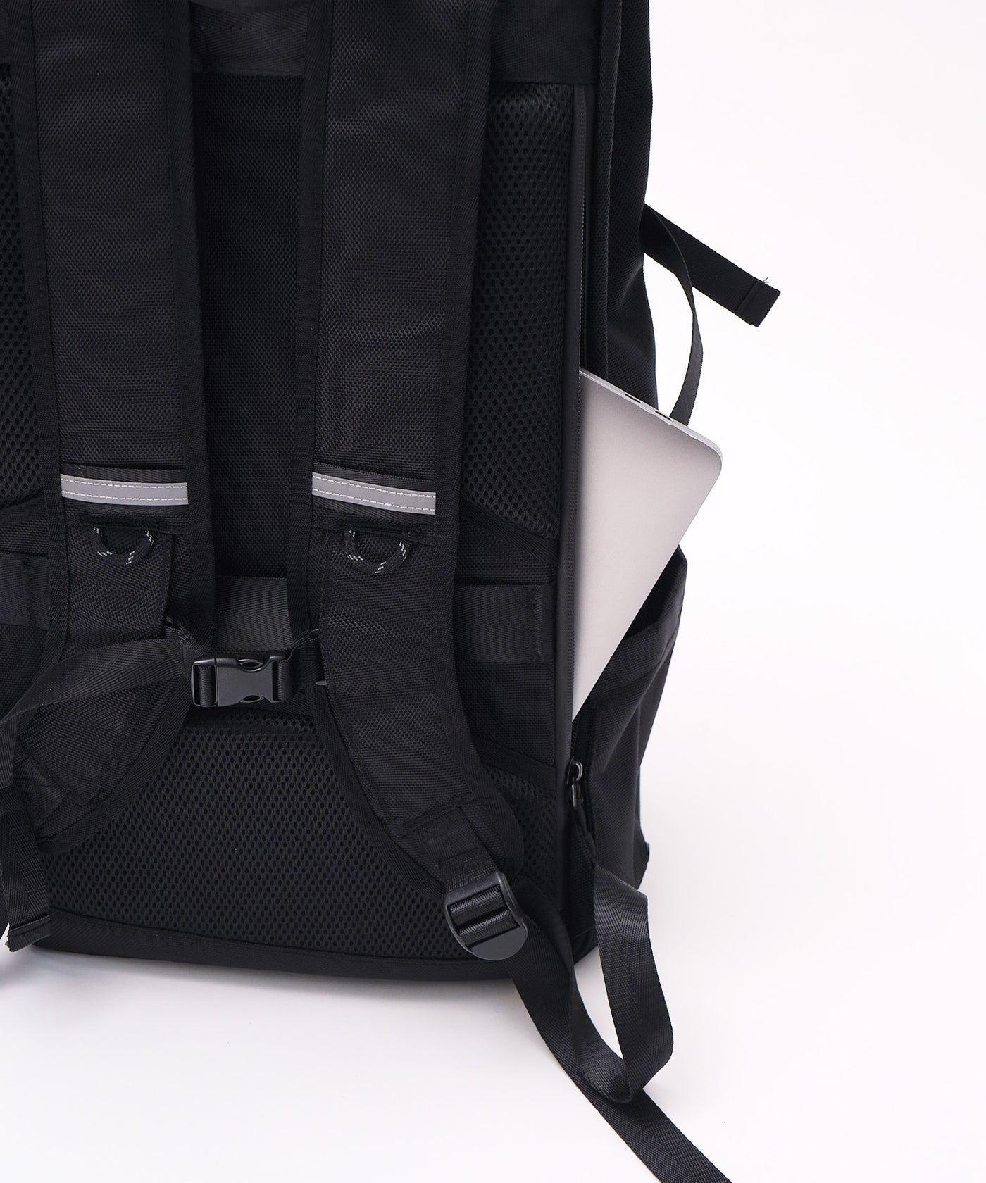 マルチファンクショナル フラップバックパック K523 – KiU公式