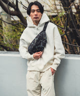 ウォータープルーフボディバッグ k84