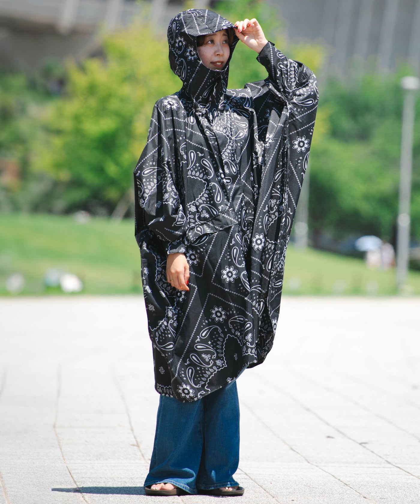 Online shop only] Standard rain poncho KEC008 – KiU公式オンライン