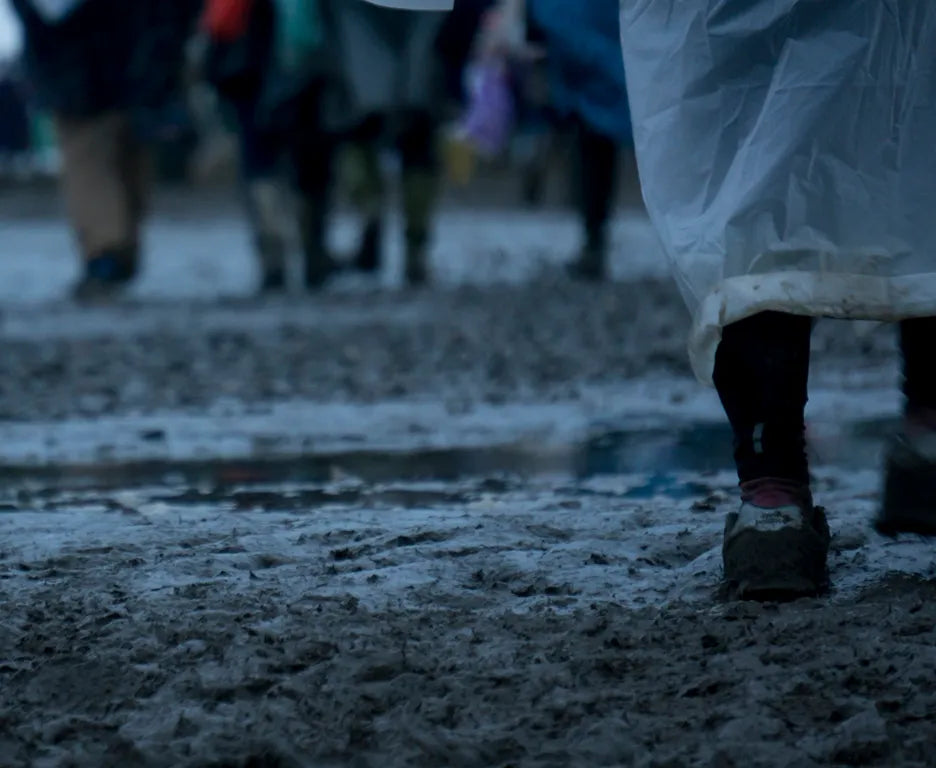 きっかけは、雨のフェス会場。