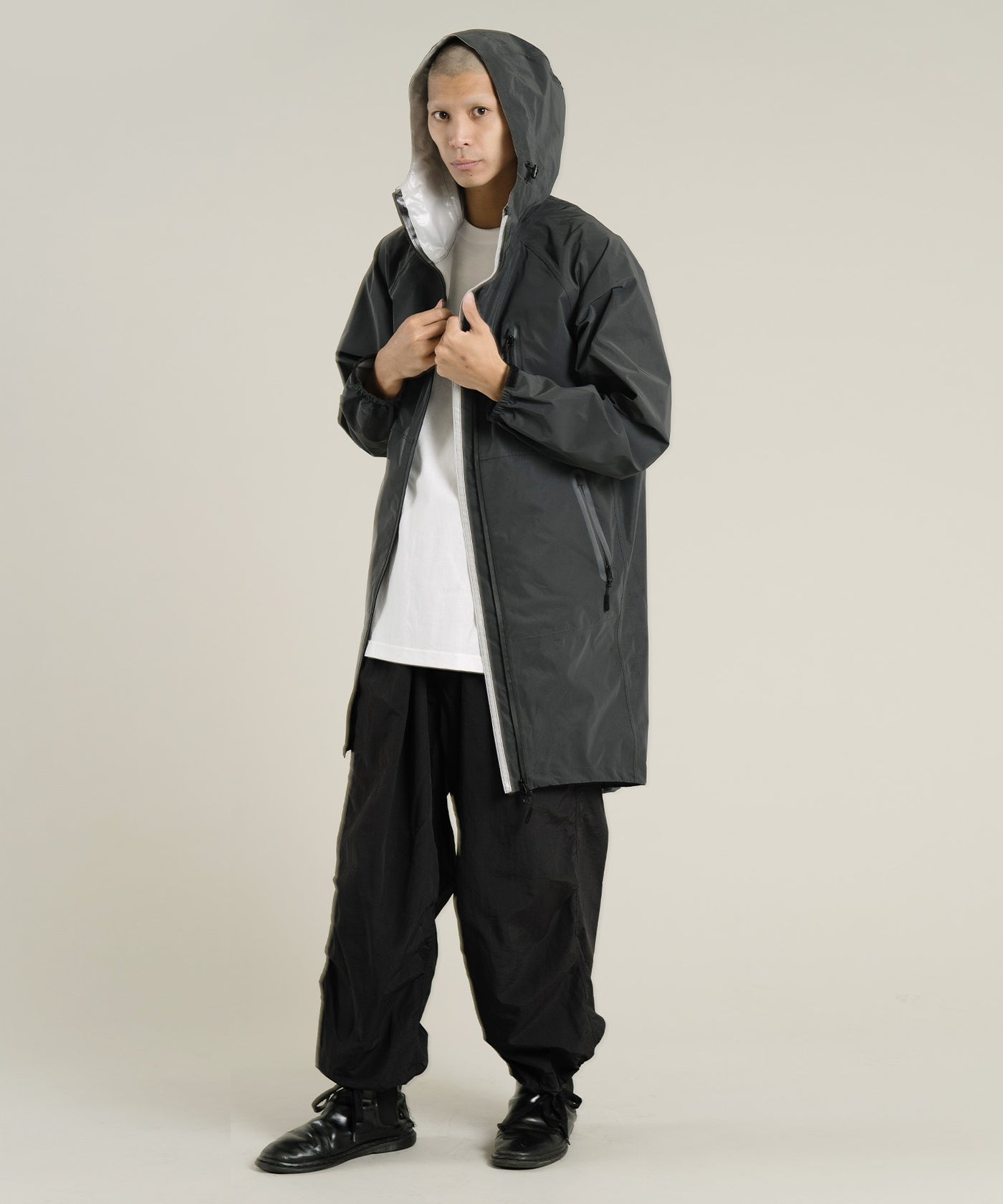 veer_b_16_1400x.jpg?v=1730423159